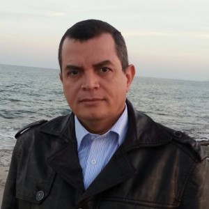 الكاتب - عبد الرازق أحمد الشاعر