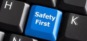 جرائم الانترنت ، صورة تعبيرية