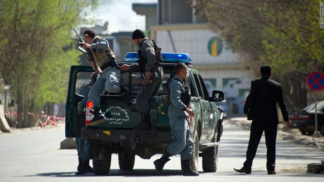 Photo of هجوم انتحاري بحفل زفاف يسفر عن مقتل 22 شخصا شمالي افغانستان
