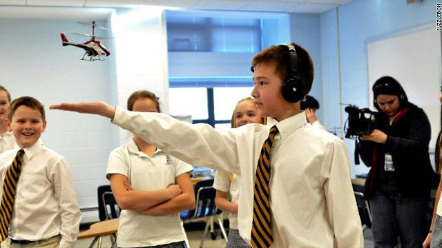 Photo of طائرات مروحية للأطفال تعمل بالموجات الدماغية  فقط