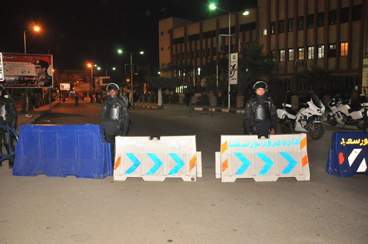 قوات التأمين بمحيط محكمة بورسعيد