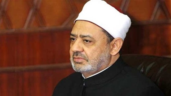 Photo of الأزهر : شائعة استقالة الطيب  جزء من حملة تشويه الأزهر الشريف