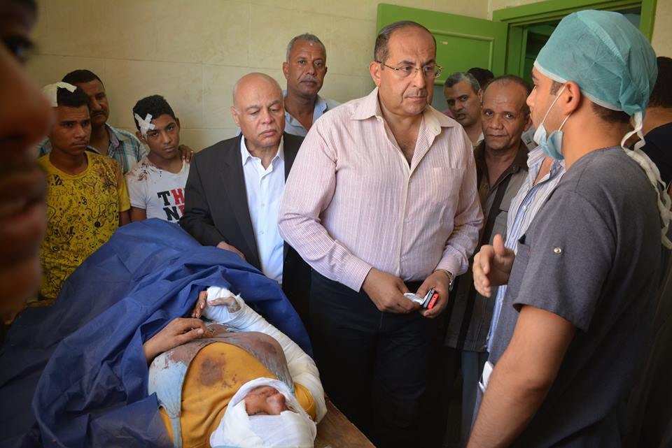 Photo of محافظ سوهاج : صرف 5 آلاف جنيه للمتوفي وألف جنيه للمصاب في حادث  طريق سوهاج البحر الاحمر