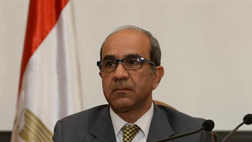 Photo of رئيس لجنة التحقيق بحادث الطائرة يجتمع مع محققين فرنسيين لبحث المستجدات