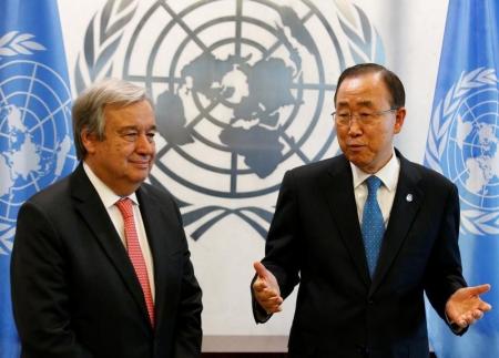 Photo of بان جي مون يصل هايتي بعد أعمال نهب بالقرب من قاعدة الأمم المتحدة