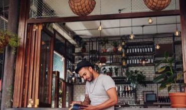 Photo of أسماء السعيد تكتب لأوراق عربية عن …..” القراءة”