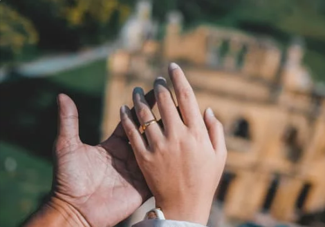 أوراق عربية