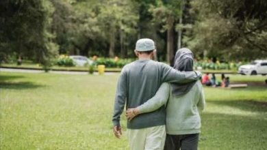 Photo of إسلام نور يكتب لأوراق عربية  ….. كن صديقها قبل أن تكون زوجها