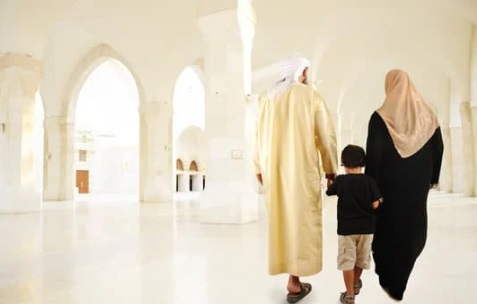 أسرة مسلمة ، أوراق عربية