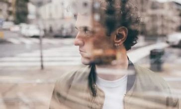 Photo of أمين نبيل لأوراق عربية ” العادي في زمن الحرية ” – قصائد عامية