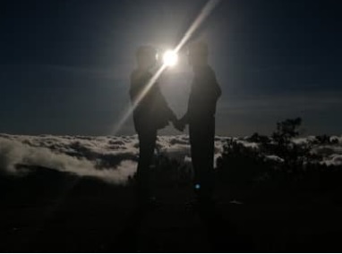 صديقين ، أوراق عربية