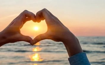 Photo of وحيد إبراهيم  لموقع أوراق عربية  …. لون تاني – قصائد عامية